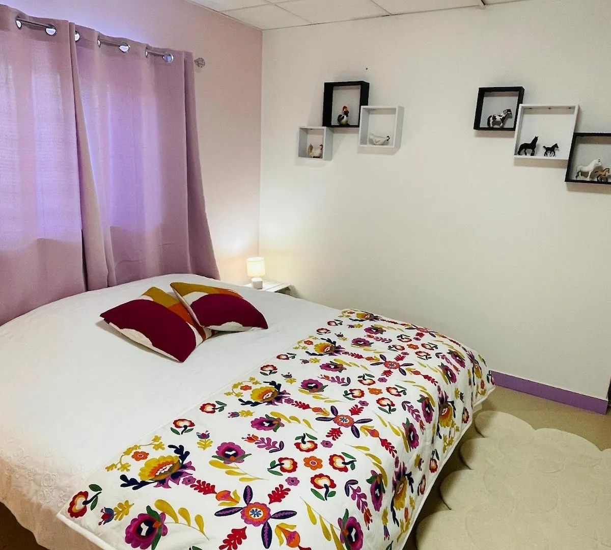 Apartamento T4 Spacieux Au-Dessus D'Un Centre Equestre, Proche Bord De Mer Larmor-Plage